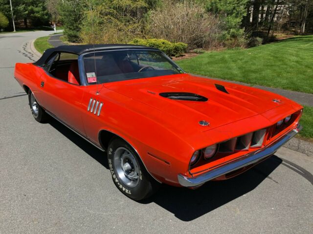 Plymouth Barracuda 1971 image number 2