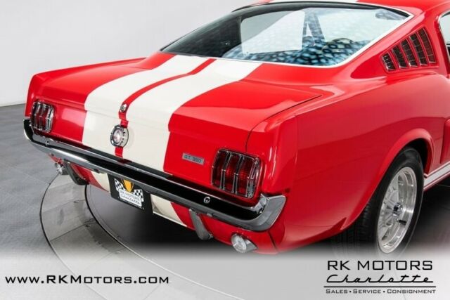 Ford Mustang 1965 image number 20