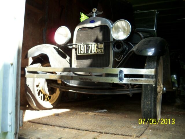 Ford Model A 1928 image number 0