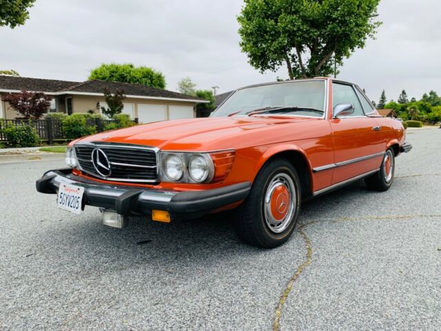 Mercedes-Benz SL-Class 1974 image number 0