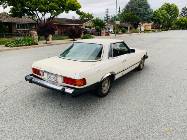 Mercedes-Benz SL-Class 1978 image number 10