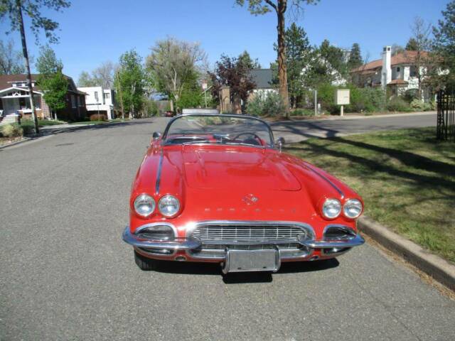 Chevrolet Corvette 1962 image number 41