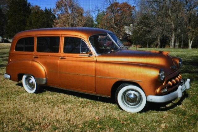 Chevrolet Woody wagon 1952 image number 12