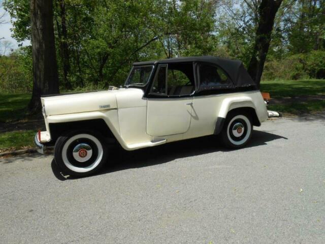 Willys Jeepster 1949 image number 11