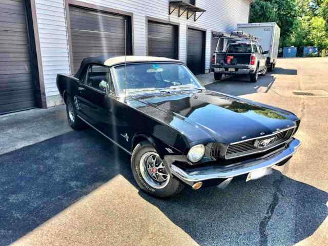 Ford Mustang 1966 image number 17