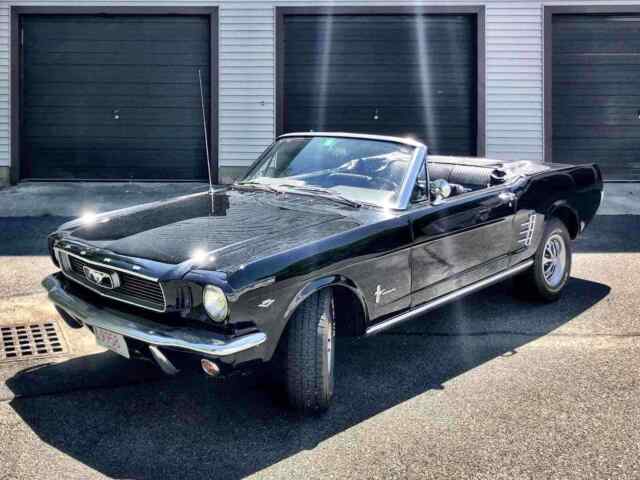 Ford Mustang 1966 image number 30