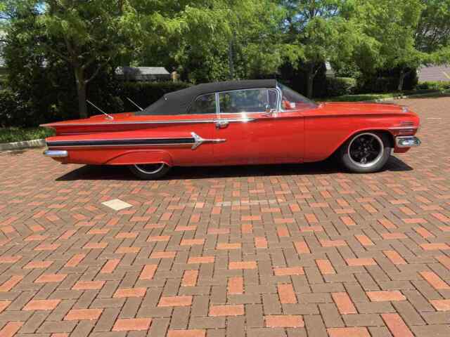 Chevrolet Impala 1960 image number 1