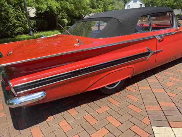 Chevrolet Impala 1960 image number 2