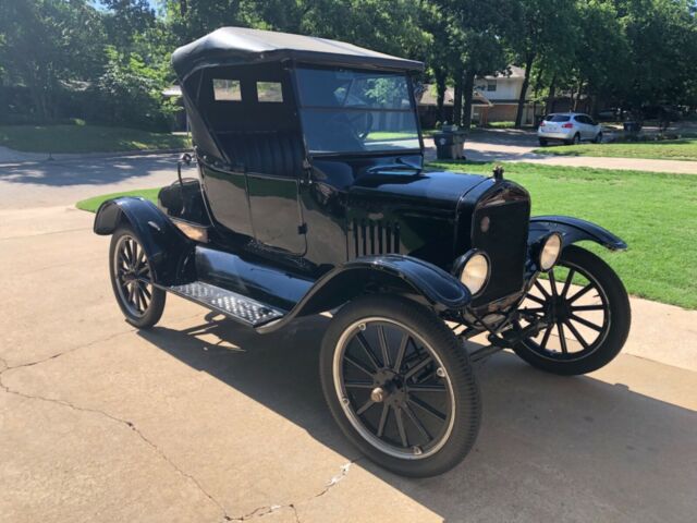 Ford Model T 1923 image number 2