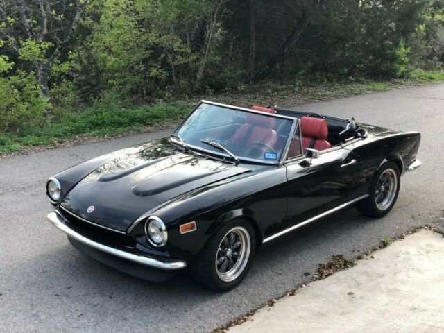 Fiat 124 Spider 1978 image number 2