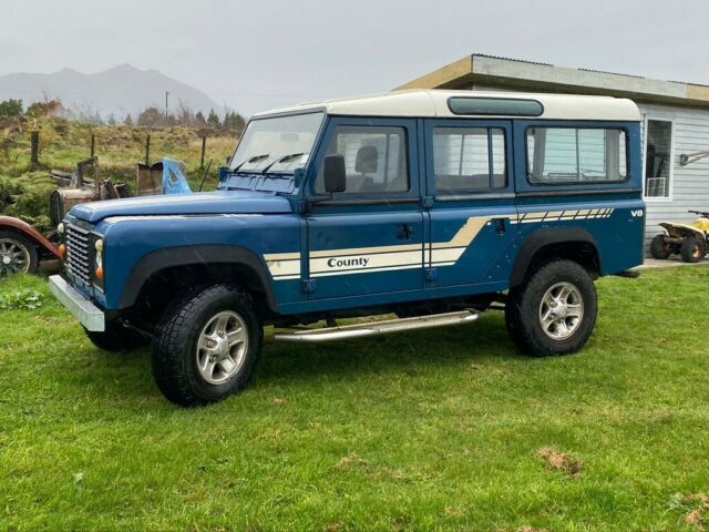 Land Rover Defender 1979 image number 0