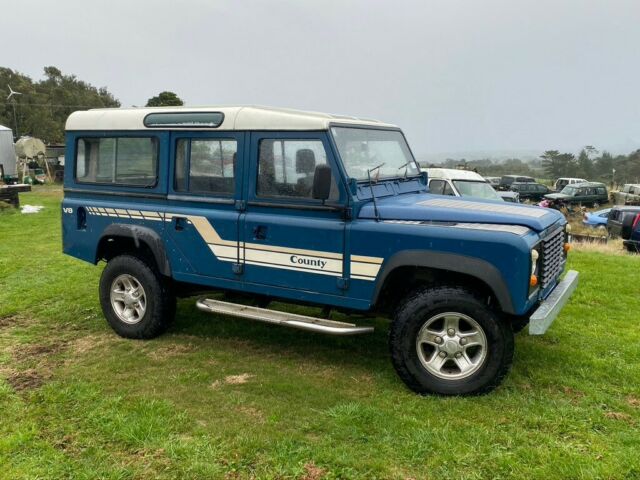 Land Rover Defender 1979 image number 1