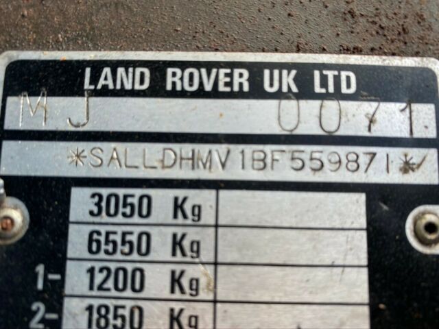 Land Rover Defender 1979 image number 3