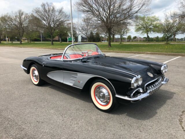 Chevrolet Corvette 1958 image number 0