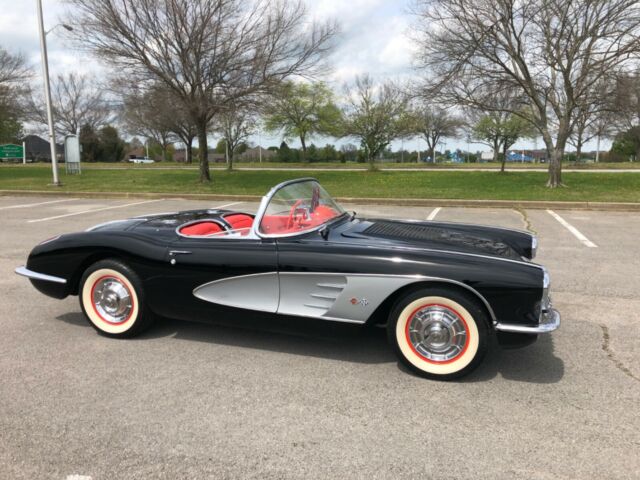 Chevrolet Corvette 1958 image number 43