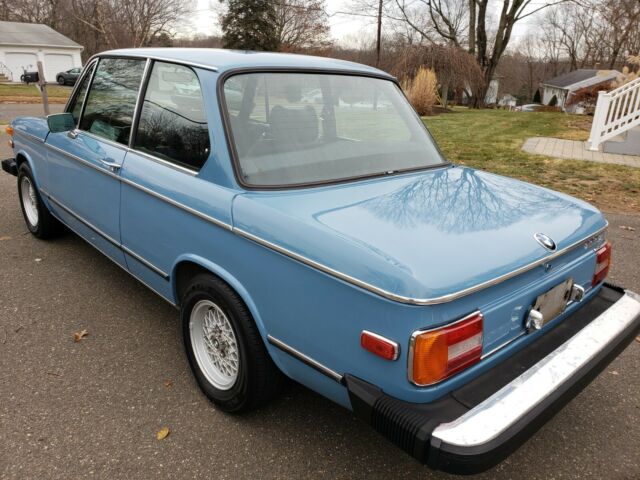 BMW 2002 1976 image number 24