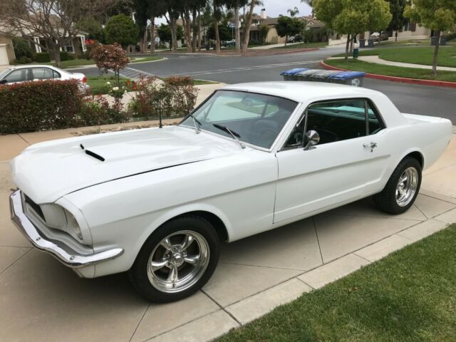 Ford Mustang 1966 image number 1