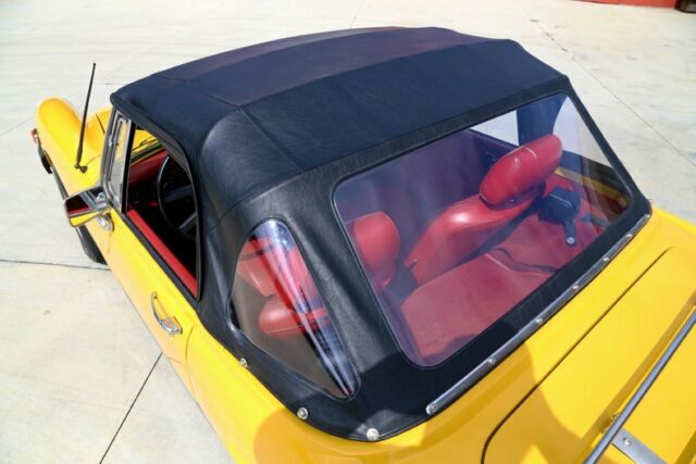 MG Midget 1978 image number 12