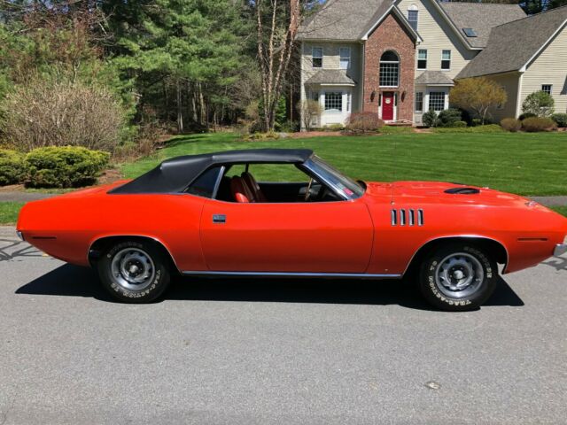 Plymouth Barracuda 1971 image number 1