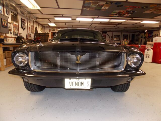 Ford Mustang 1968 image number 14