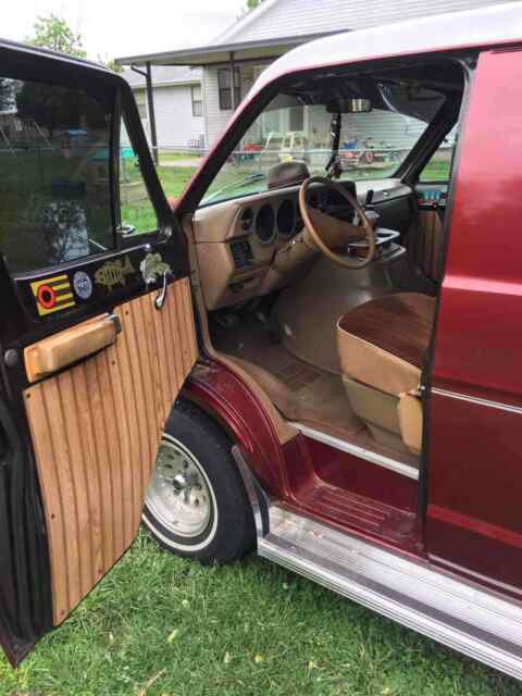 Dodge Sportsmans Wagon 1979 image number 10