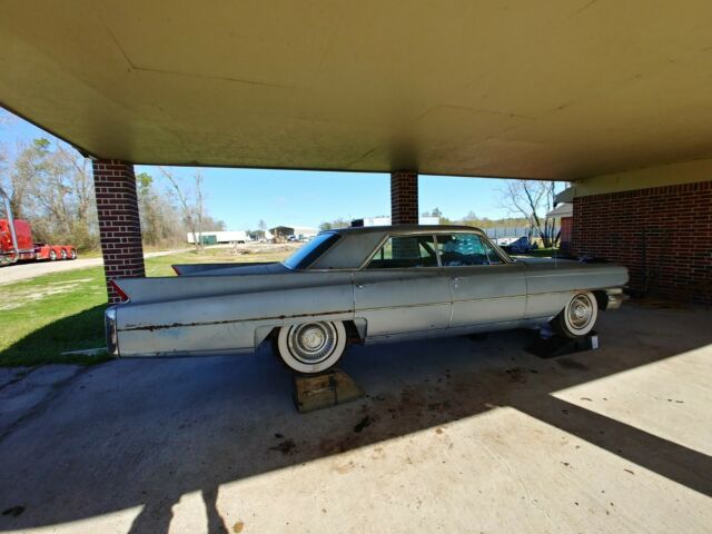 Cadillac DeVille 1963 image number 0