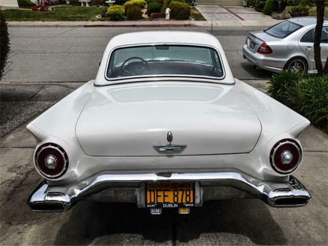 Ford Thunderbird 1957 image number 19