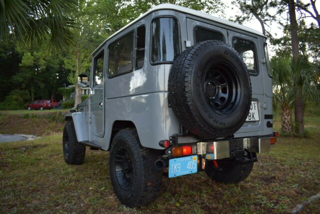 Toyota 1984 Diesel Land Cruiser BJ42 1900 image number 30