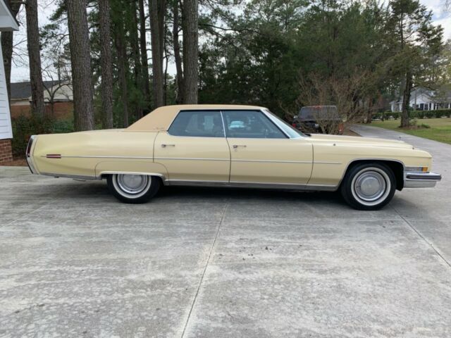 Cadillac DeVille 1973 image number 0