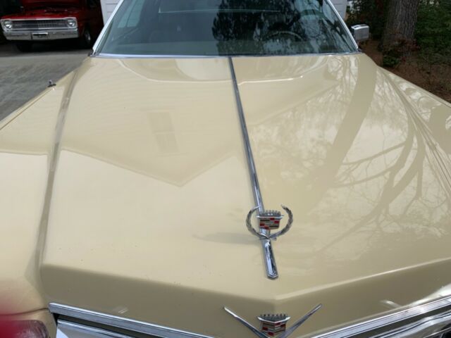 Cadillac DeVille 1973 image number 17