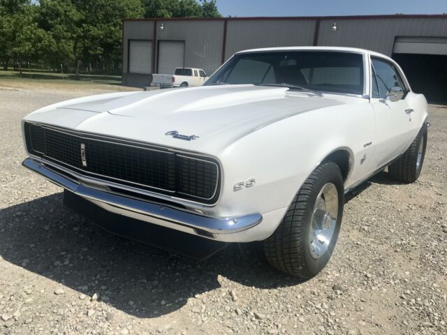 Chevrolet Camaro 1967 image number 0