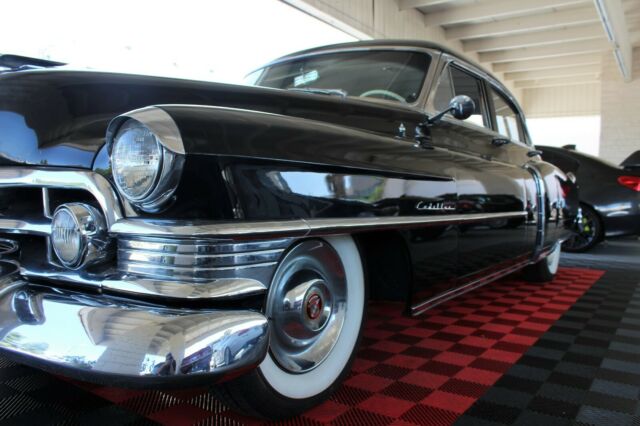 Cadillac STS 1950 image number 47