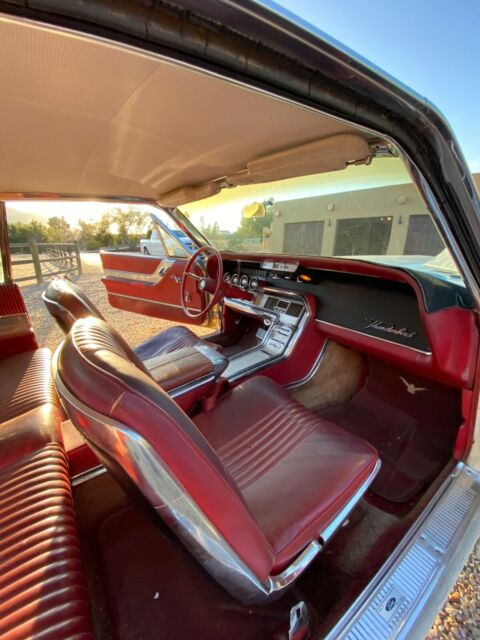 Ford Thunderbird 1964 image number 11