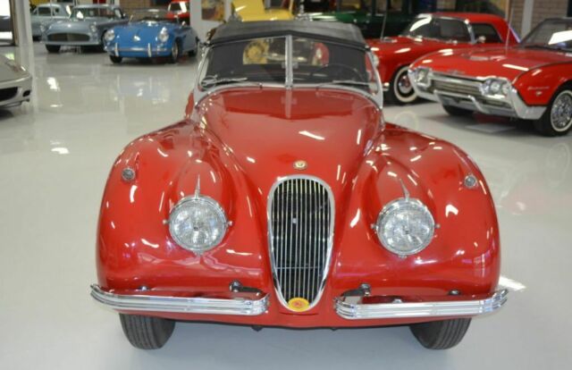 Jaguar XK120 OTS 1952 image number 46