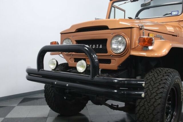 Toyota FJ Cruiser 1971 image number 47