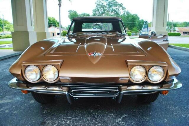 Chevrolet Corvette 1964 image number 23