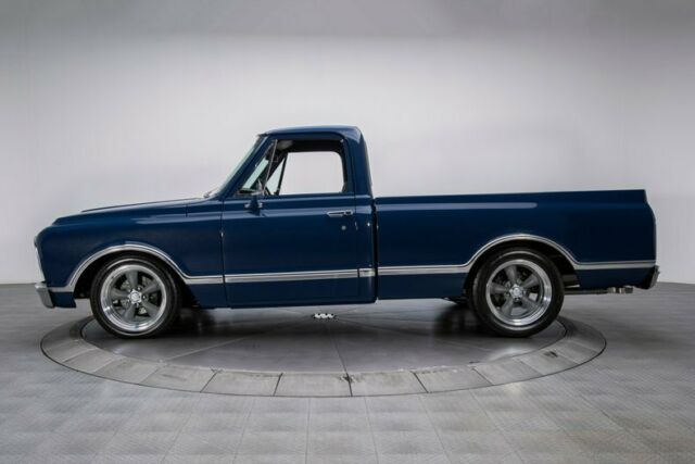 Chevrolet C-10 1968 image number 10