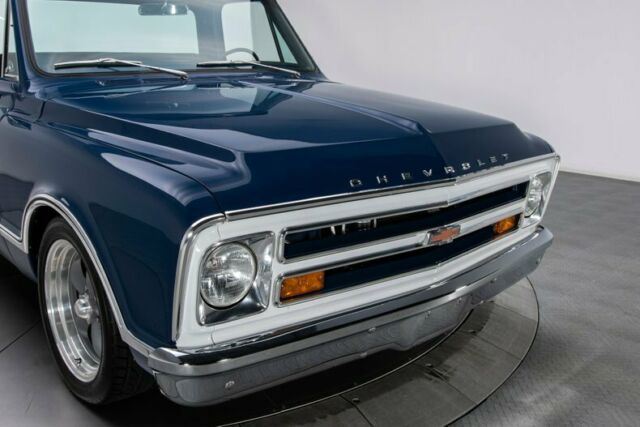 Chevrolet C-10 1968 image number 14