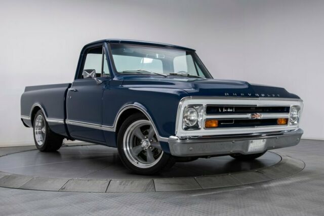 Chevrolet C-10 1968 image number 18