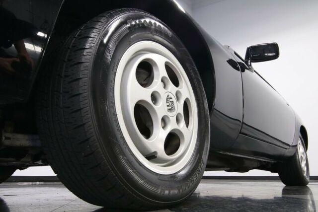 Porsche 928 1978 image number 23