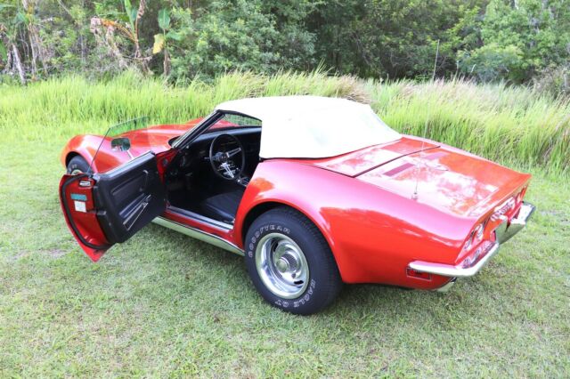 Chevrolet Corvette 1973 image number 12