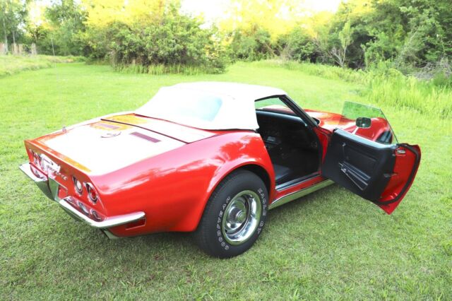 Chevrolet Corvette 1973 image number 15