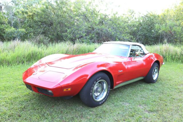 Chevrolet Corvette 1973 image number 28