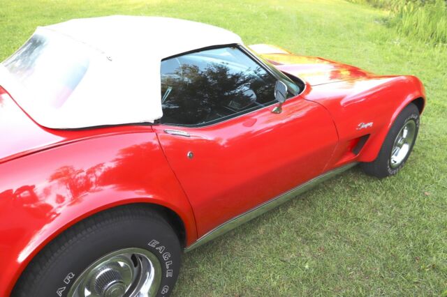 Chevrolet Corvette 1973 image number 32