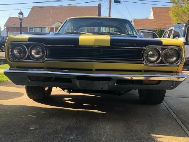 Plymouth GTX 1968 image number 2