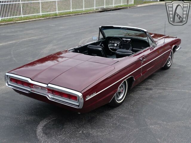 Ford Thunderbird 1966 image number 21