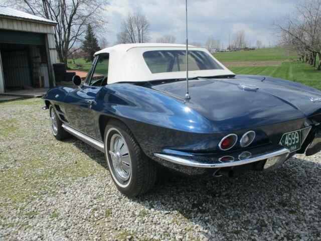 Chevrolet Corvette 1964 image number 2