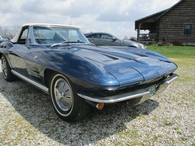 Chevrolet Corvette 1964 image number 24