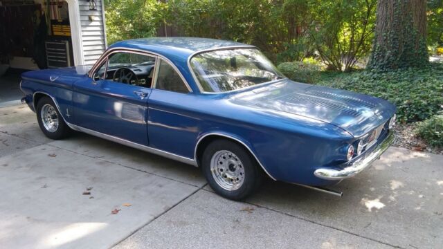 Chevrolet Corvair 1964 image number 1