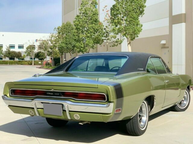 Dodge Charger 1970 image number 10